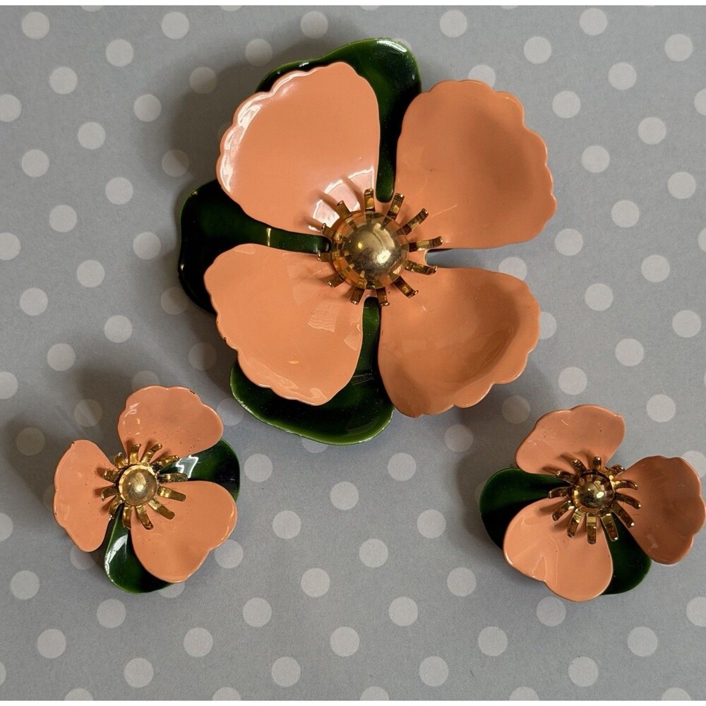 Vtg Sarah Coventry Tahitian Flower Enamel Brooch & Clip-on Earrings Set 3 Peach